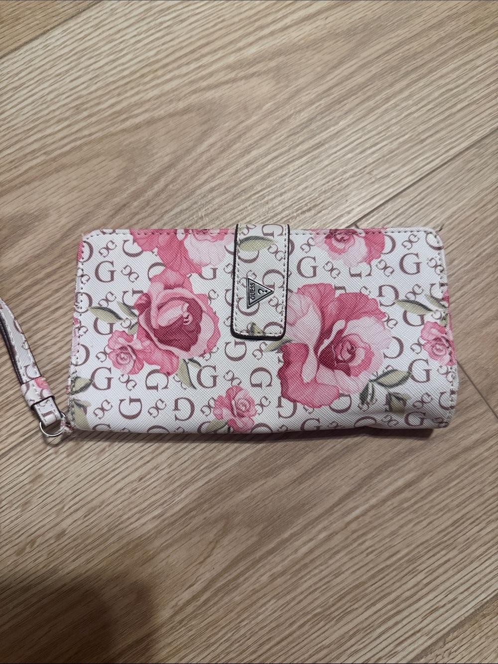 Guess Rose Floral Wallet with Wristlet - Pink